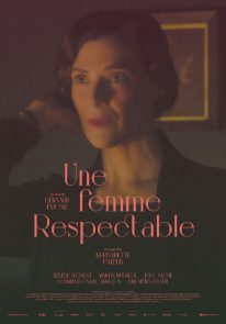 Poser pour Une femme respectable